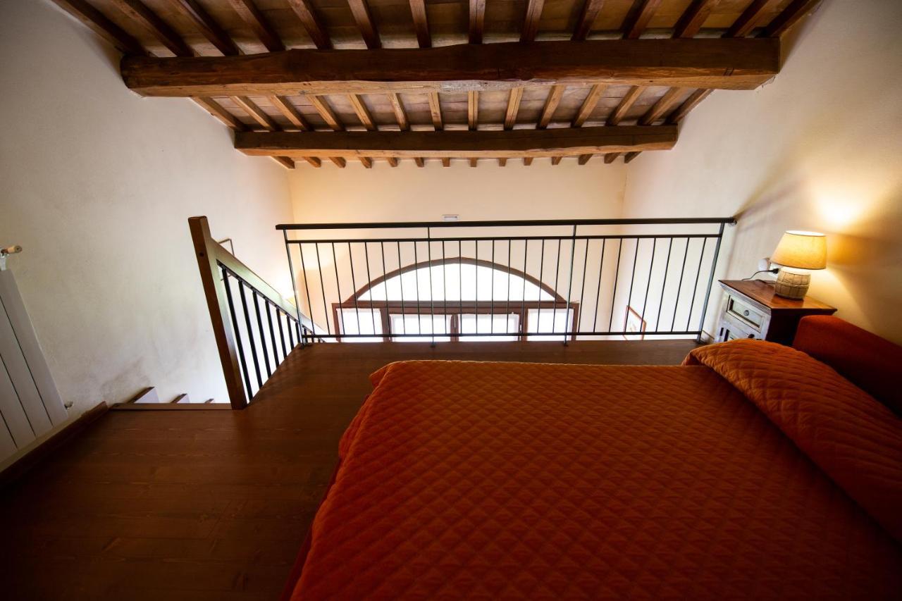 Agriturismo Lago Di Mezzano Valentano Exterior foto