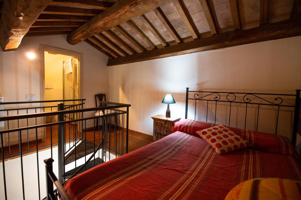 Agriturismo Lago Di Mezzano Valentano Exterior foto
