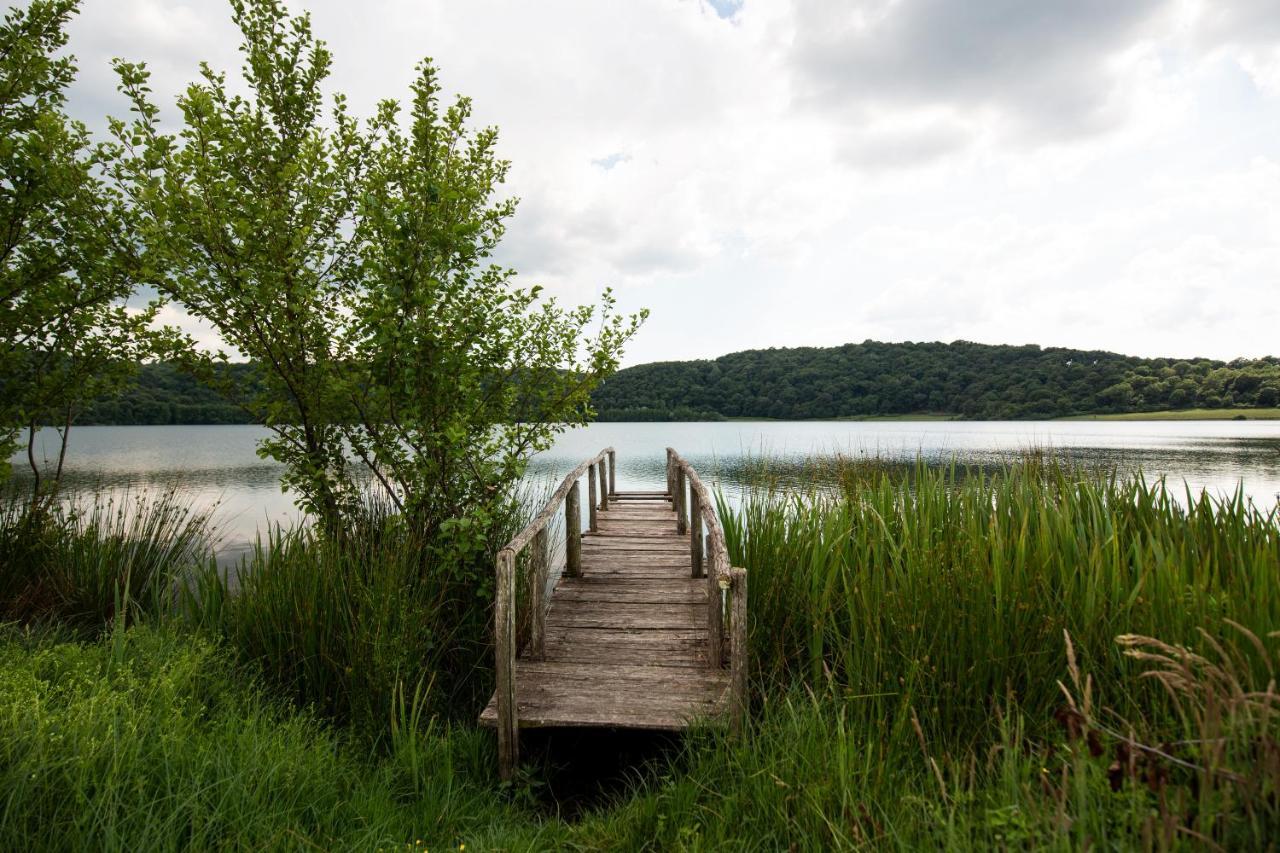 Agriturismo Lago Di Mezzano Valentano Exterior foto